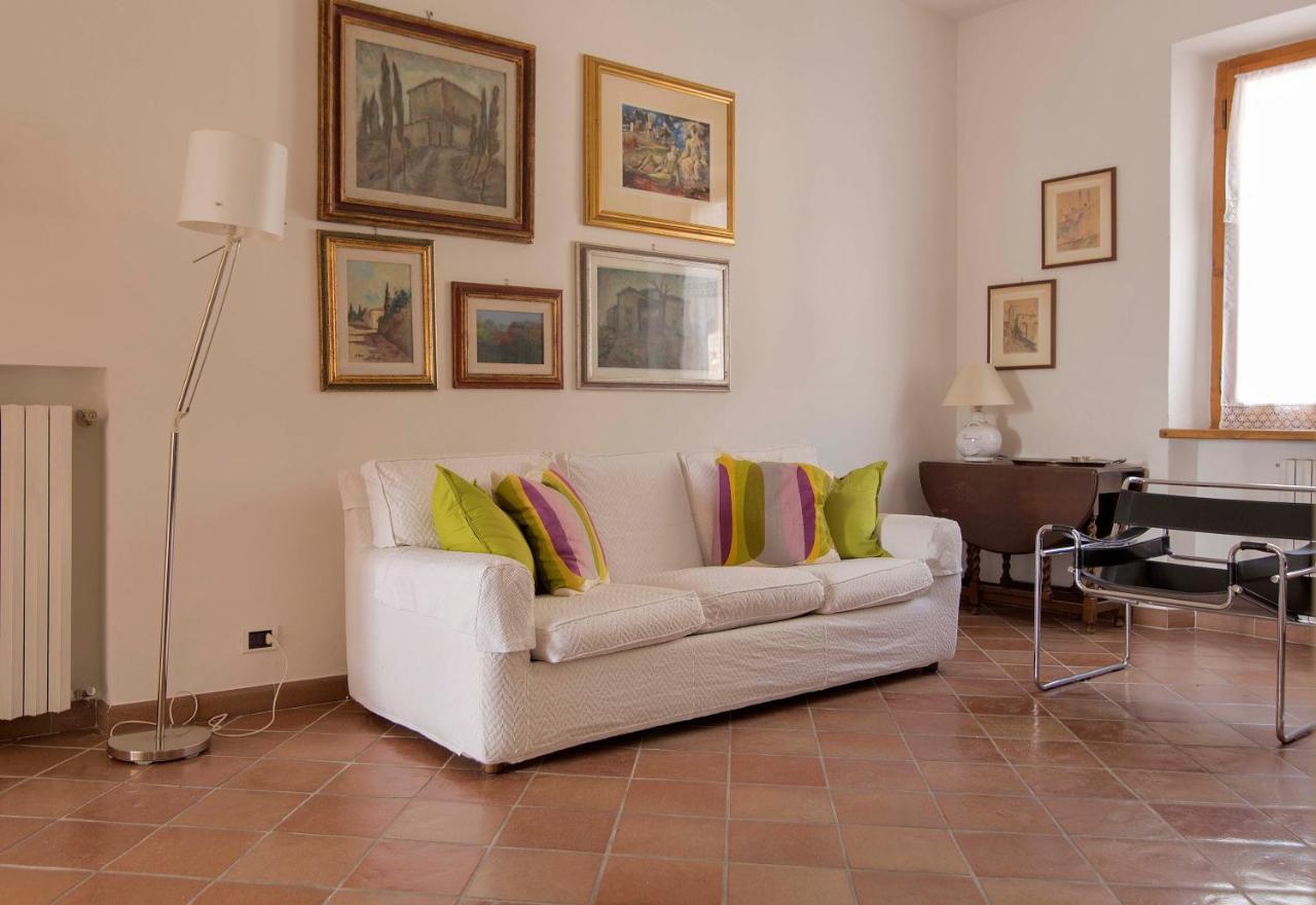 Appartamento Donella Con Parcheggio Privato San Gimignano Buitenkant foto